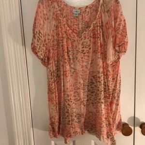 Peach blouse short sleeved